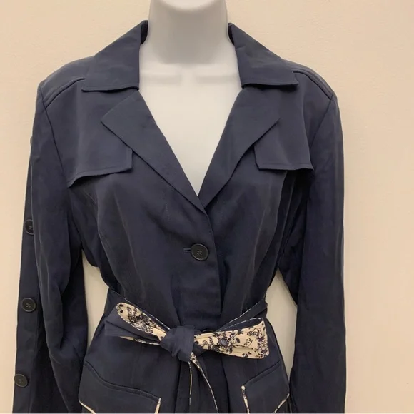 Laurie Felt Belted Utility Jacket with Contrast
Print Detai Indigo Sz 8 - Picture 2 of 12
